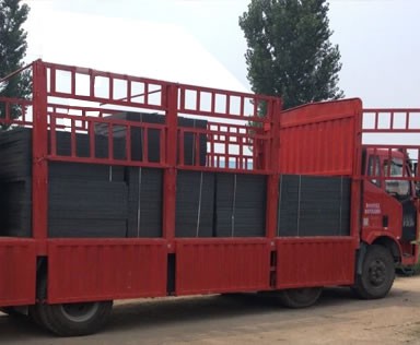 東北齒形久久久久精品国产麻豆裝車